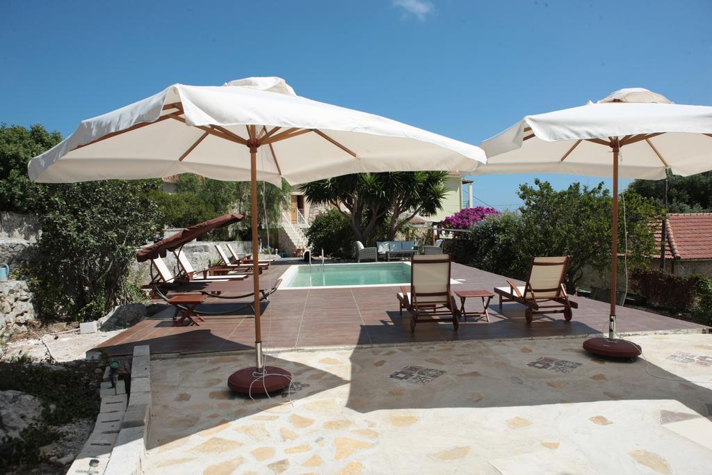 Luxury Stone Villa Fiskardo Exterior foto
